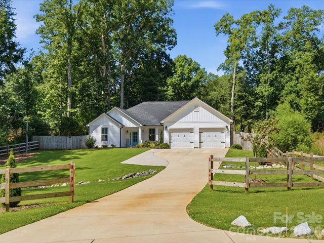 1863 Sardis Drive, Lancaster, SC 29720