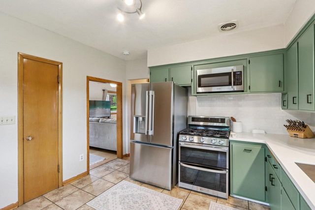 4761 81st STREET, Greenfield, WI 53220
