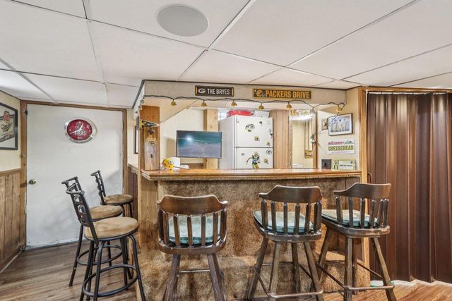 4761 81st STREET, Greenfield, WI 53220
