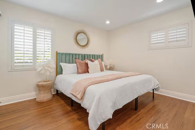 6817 E Bacarro, Long Beach, CA 90815