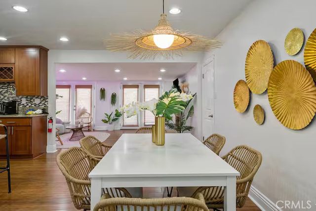 6817 E Bacarro, Long Beach, CA 90815