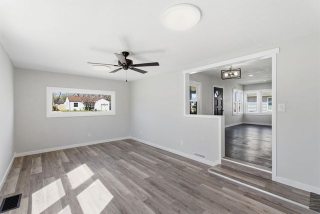 2438 S hydraulic, Wichita, KS 67211