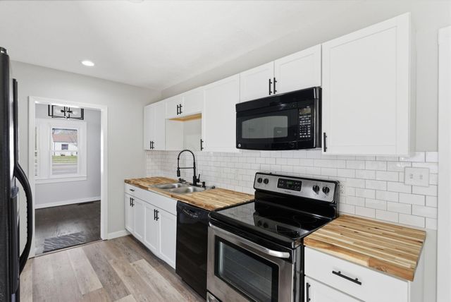 2438 S hydraulic, Wichita, KS 67211