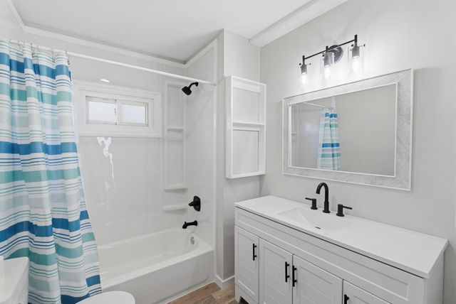 2438 S hydraulic, Wichita, KS 67211