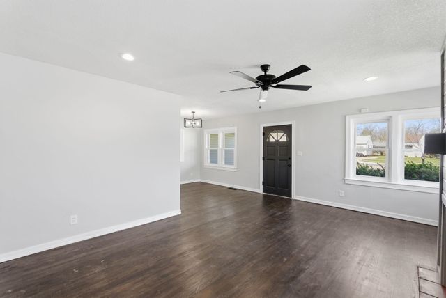 2438 S hydraulic, Wichita, KS 67211