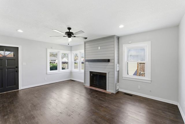 2438 S hydraulic, Wichita, KS 67211