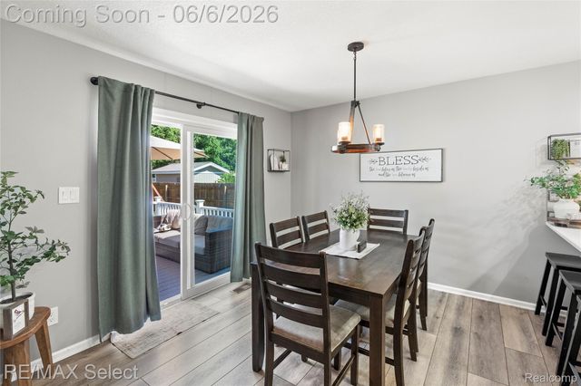 2288 Lost Creek Drive, Clayton Charter Township, MI 48433