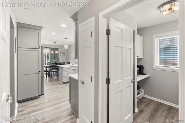 2288 Lost Creek Drive, Clayton Charter Township, MI 48433