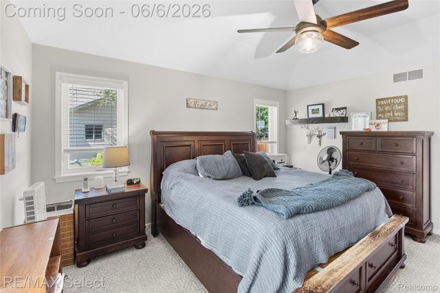 2288 Lost Creek Drive, Clayton Charter Township, MI 48433