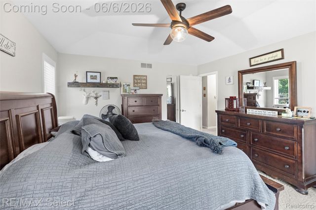 2288 Lost Creek Drive, Clayton Charter Township, MI 48433
