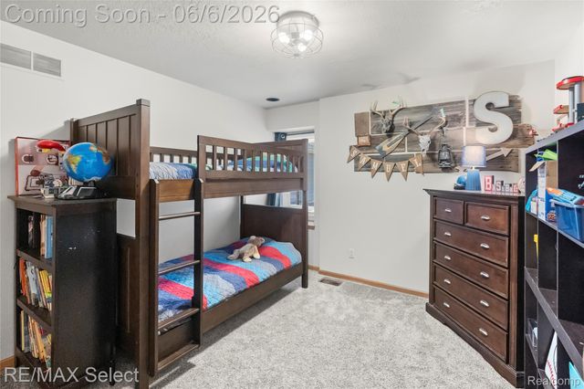 2288 Lost Creek Drive, Clayton Charter Township, MI 48433