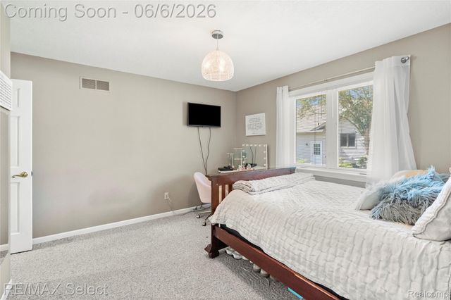 2288 Lost Creek Drive, Clayton Charter Township, MI 48433