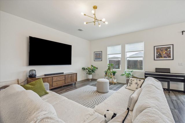 1053 Lacebark Pine Lane, Brookshire, TX 77423