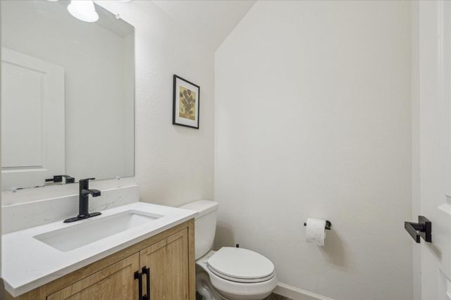 1053 Lacebark Pine Lane, Brookshire, TX 77423