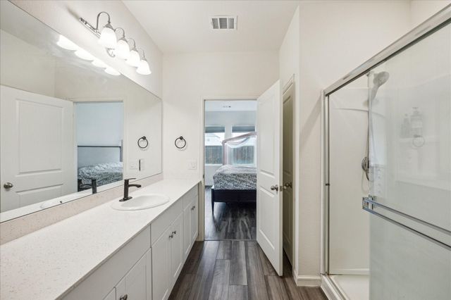 1053 Lacebark Pine Lane, Brookshire, TX 77423