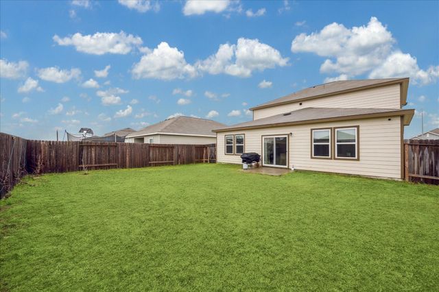 1053 Lacebark Pine Lane, Brookshire, TX 77423