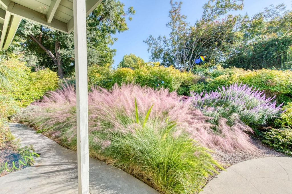 Image 42 of property listing at 5912 E Hamilton Avenue, Fresno, CA 93727