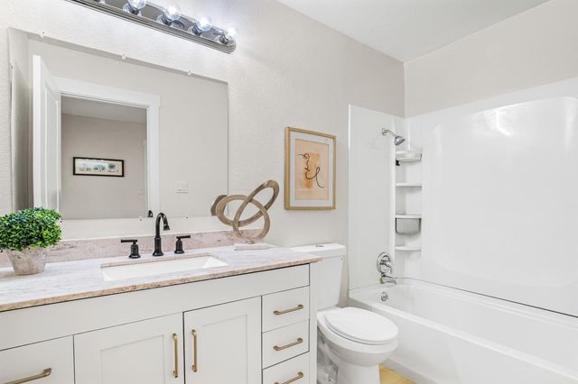 1643 Joseph Ln, Ceres, CA 95307