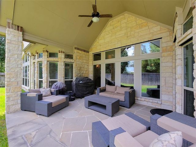 139 Haileys Run, Montgomery, TX 77316