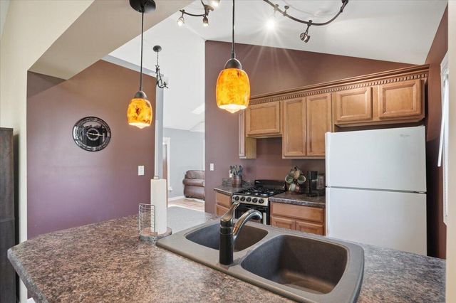 30024 Mound DRIVE, Burlington, WI 53105