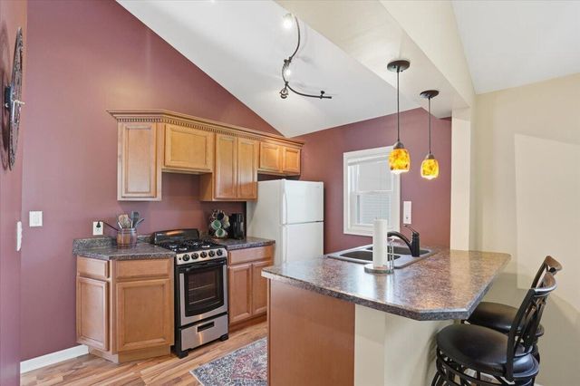 30024 Mound DRIVE, Burlington, WI 53105