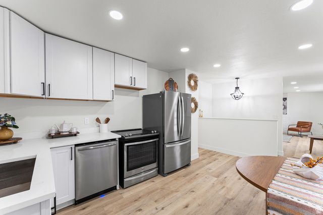 4473 W MANHATTEN DR, Salt Lake City, UT 84120