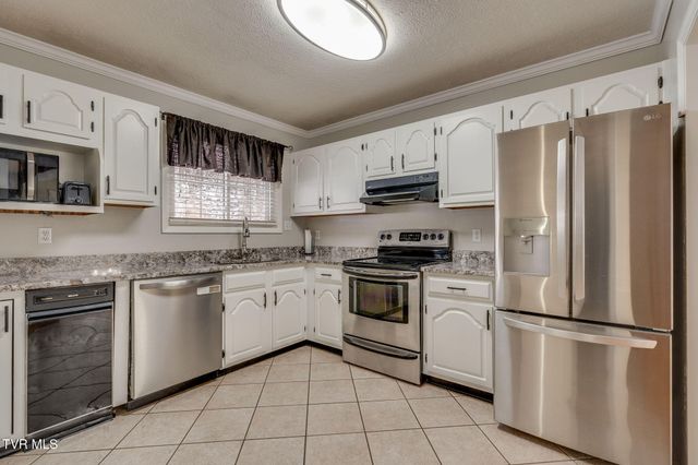 135 Riders Drive, Gate City, VA 24251