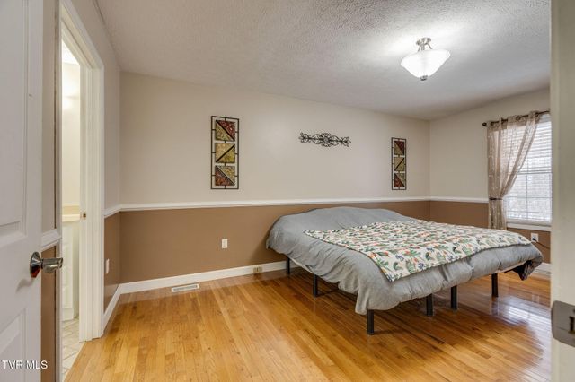 135 Riders Drive, Gate City, VA 24251