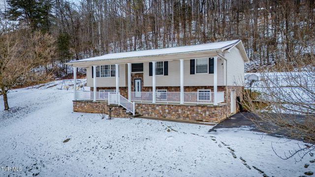 135 Riders Drive, Gate City, VA 24251