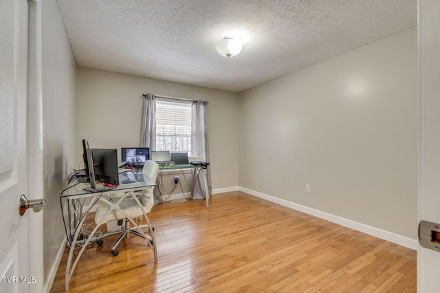 135 Riders Drive, Gate City, VA 24251