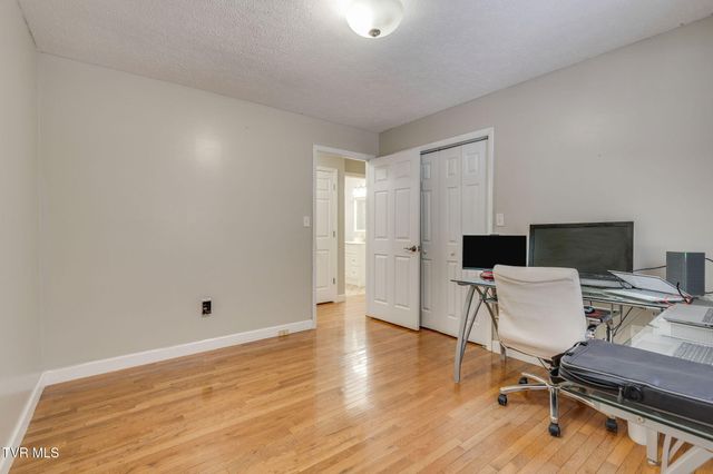 135 Riders Drive, Gate City, VA 24251