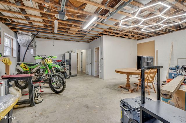 135 Riders Drive, Gate City, VA 24251