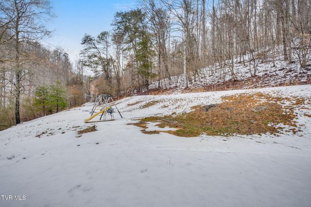 135 Riders Drive, Gate City, VA 24251