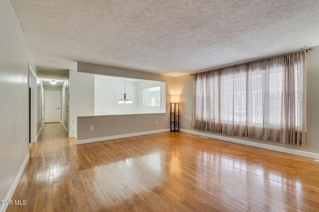 135 Riders Drive, Gate City, VA 24251