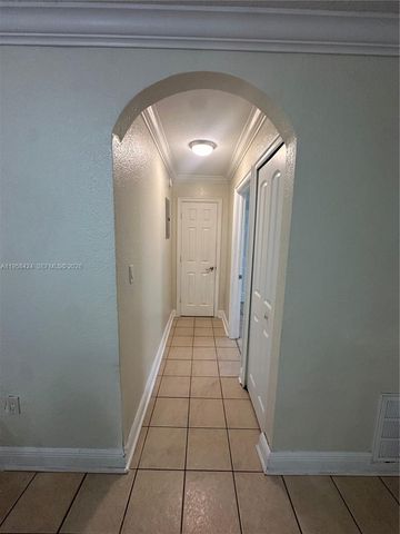 17255 SW 95th Ave 461, Palmetto Bay, FL 33157