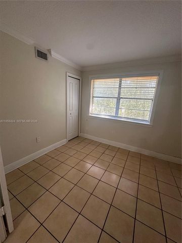 17255 SW 95th Ave 461, Palmetto Bay, FL 33157