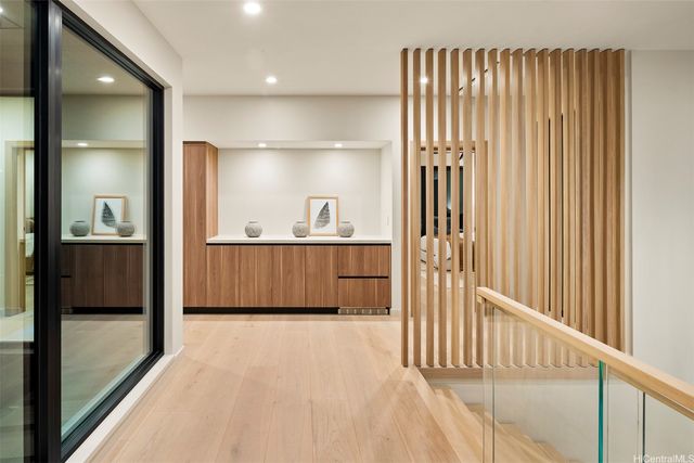 4543 Aukai Avenue, Honolulu, HI 96816