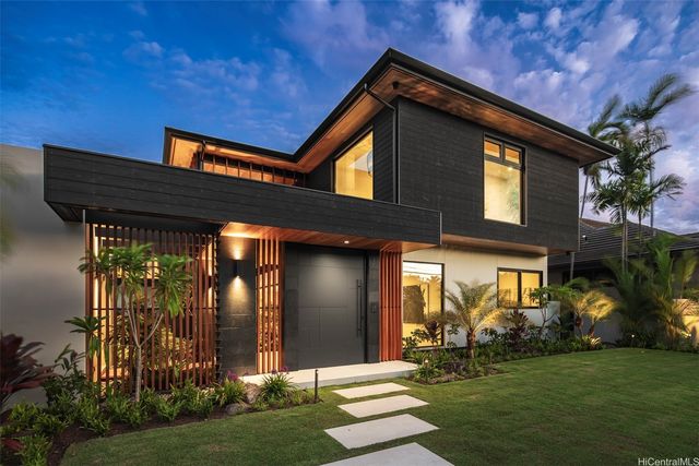 4543 Aukai Avenue, Honolulu, HI 96816