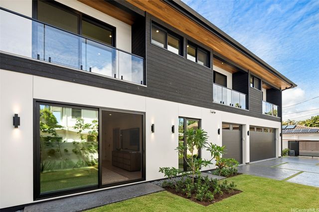 4543 Aukai Avenue, Honolulu, HI 96816