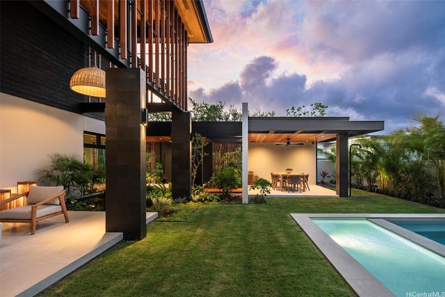 4543 Aukai Avenue, Honolulu, HI 96816