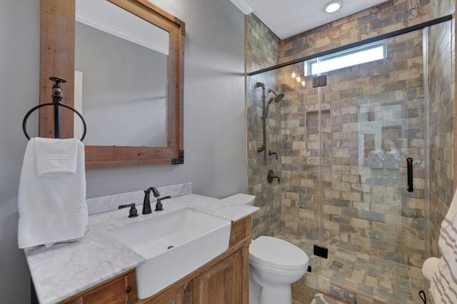 231 Ridge Cove Lane, Coldspring, TX 77331