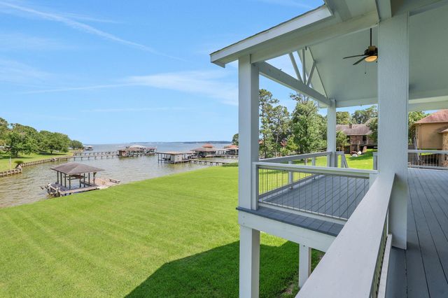 231 Ridge Cove Lane, Coldspring, TX 77331