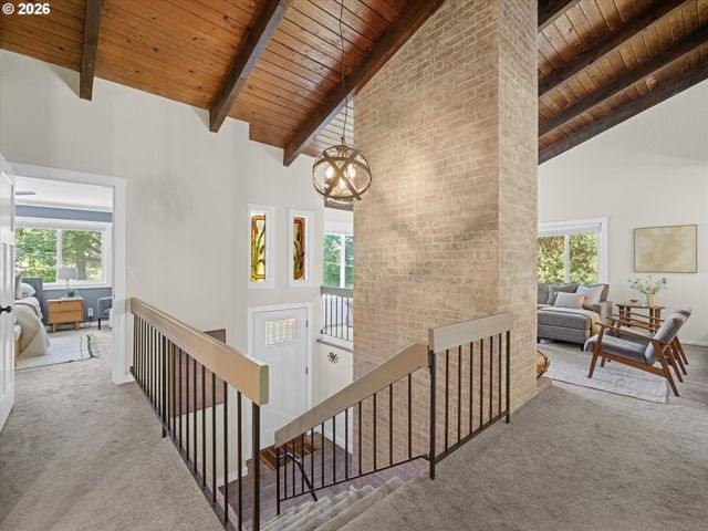 115 TOUCHSTONE Ter, Lake Oswego, OR 97035