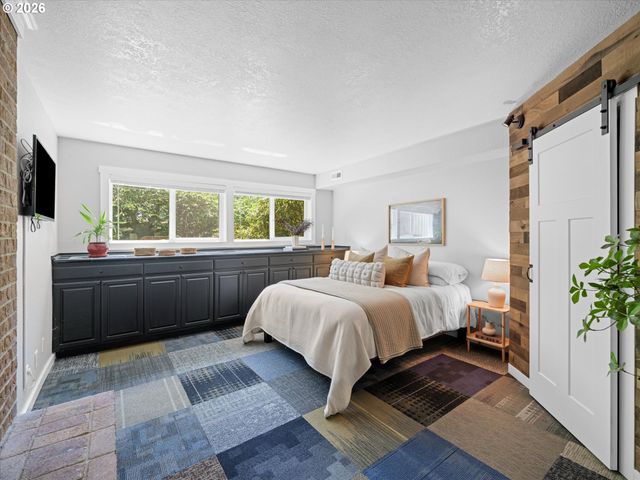 115 TOUCHSTONE Ter, Lake Oswego, OR 97035