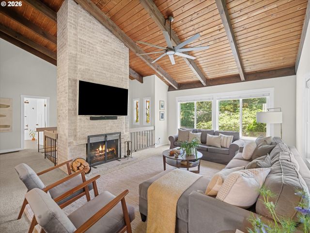 115 TOUCHSTONE Ter, Lake Oswego, OR 97035