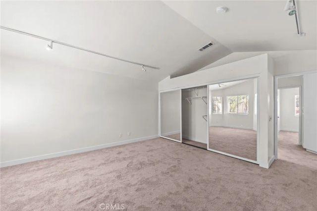 32970 Winnepeg Pl, Lake Elsinore, CA 92530