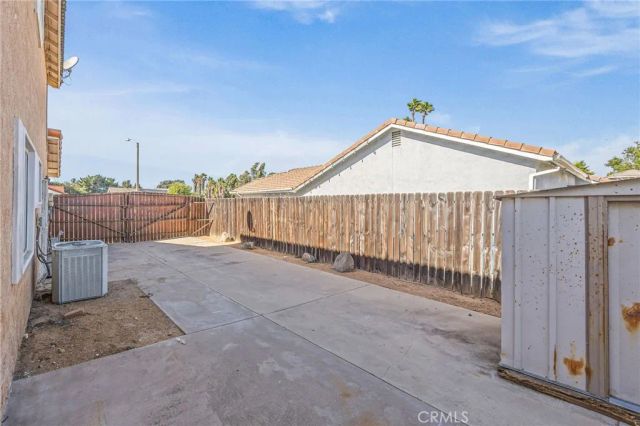 32970 Winnepeg Pl, Lake Elsinore, CA 92530
