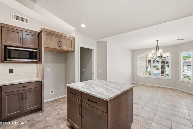 37814 S Boulder Wind Drive, Tucson, AZ 85739