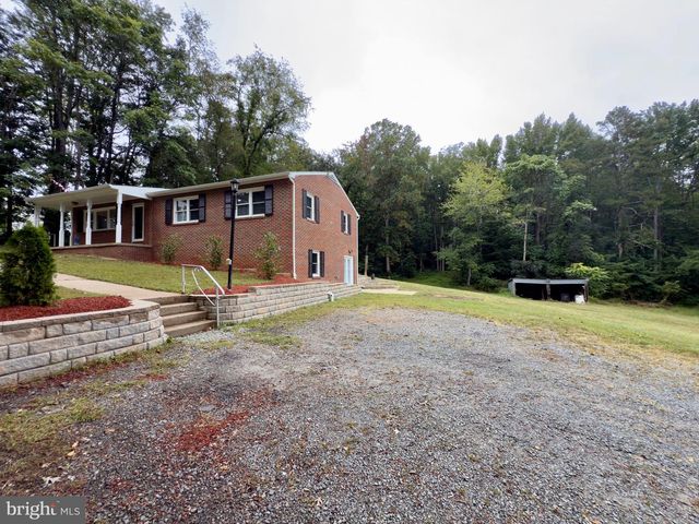 2664 WARRENTON RD, Fredericksburg, VA 22406
