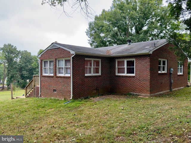 2664 WARRENTON RD, Fredericksburg, VA 22406